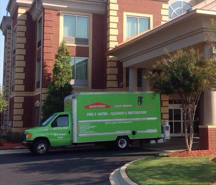 SERVPRO truck in front of hotel